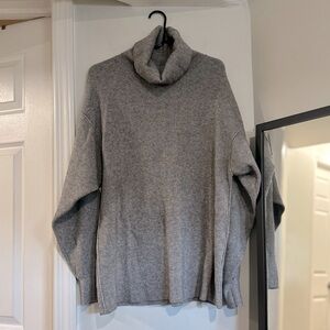 ✨Free People” Grey Sweater!